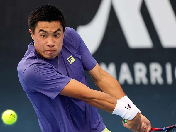 Petenis AS, Brandon Nakashima harus berjuang habis-habisan demi memetik kemenangan