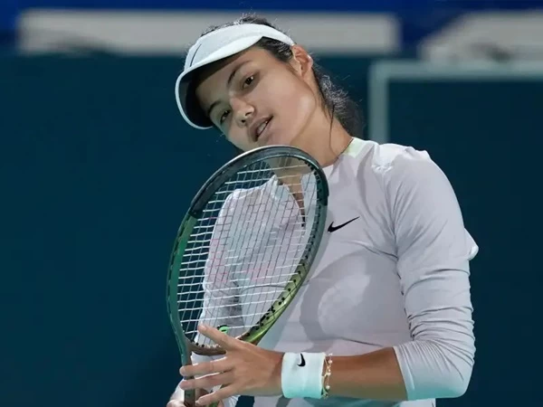Emma Raducanu Kantongi Rekor Tak Diinginkan Usai Kekalahan Teranyar Di Doha `