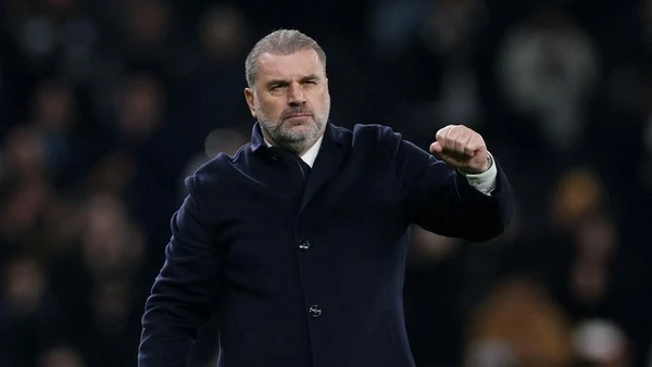 Postecoglou Masih Jaga Janji Raih Trofi untuk Spurs