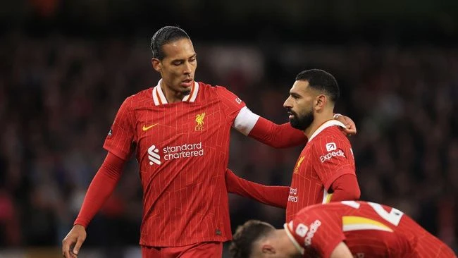 Salah dan Van Dijk Kasih 'Kode' soal Transfer Liverpool