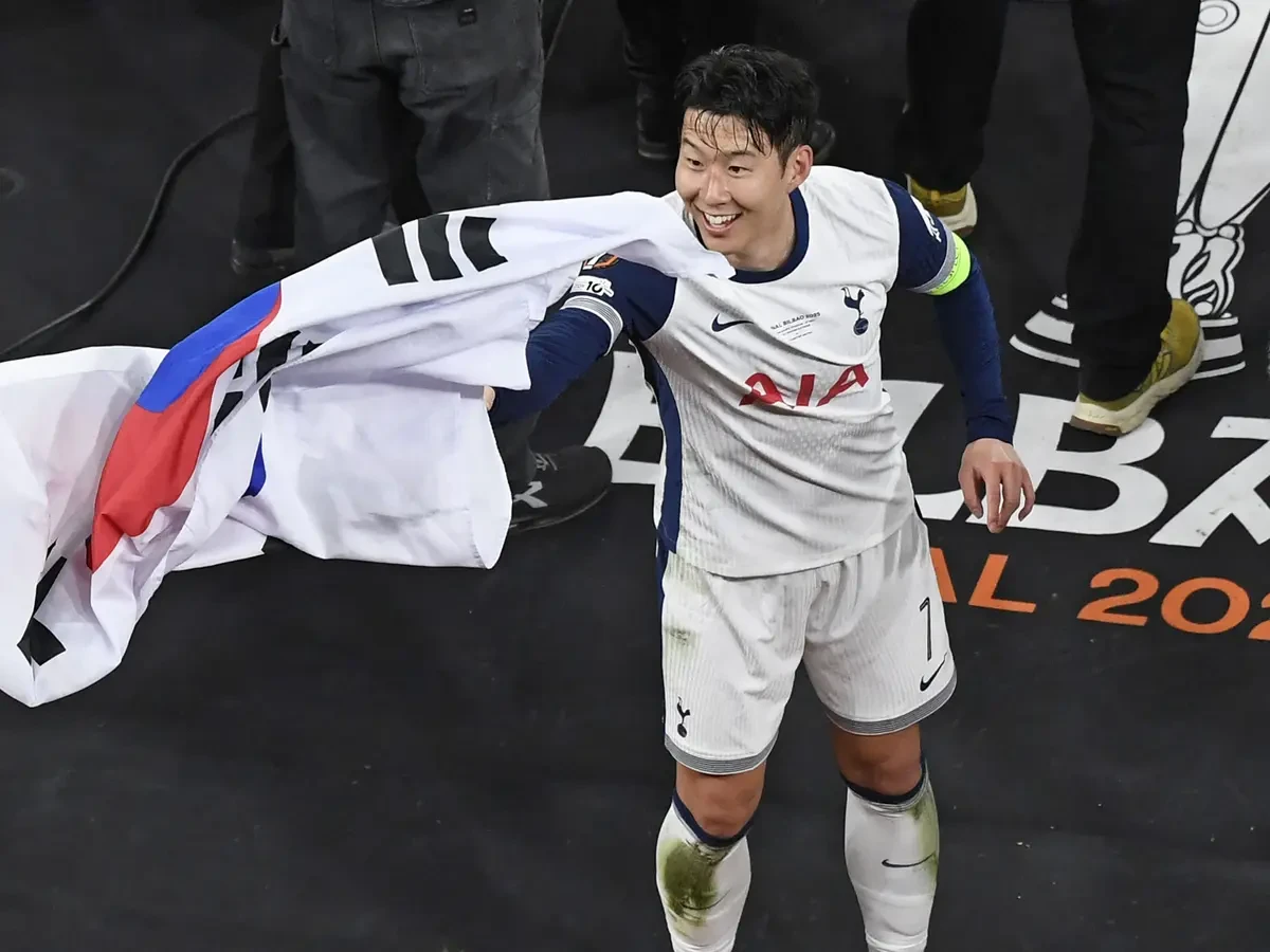 Tottenham Cari Dana Segar, Son Heung-min Mau Dijual?