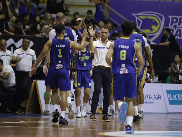 David Singleton Ungkap Penyebab Kekalahan dari Satria Muda