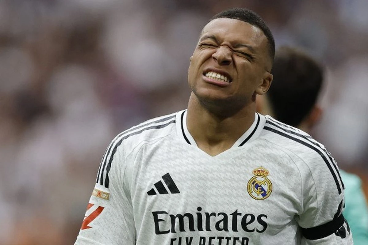 Mbappe Turun 6 Kilo gegara Keracunan Bakteri dari Ayam