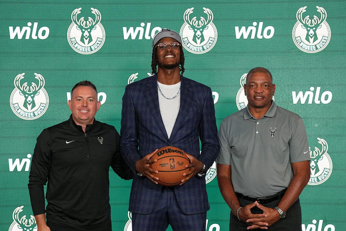 Myles Turner Tinggalkan Pacers Karena Peluang Bucks Lebih Menjanjikan