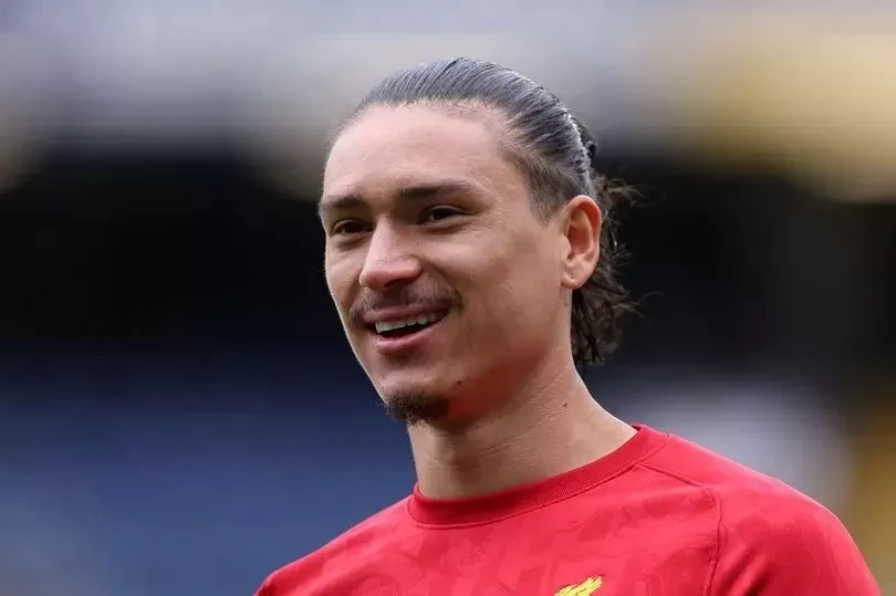 Napoli Nyerah Kejar Nunez, Kemahalan