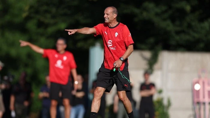 Pato: Allegri Orang yang Dibutuhkan Milan 