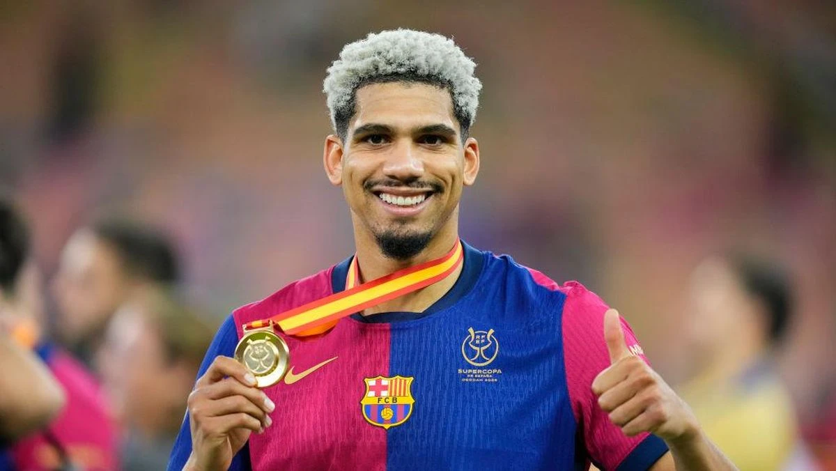 Araujo: Tunggu Versi Terbaikku di Barcelona