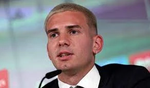 Gelandang Baru Real Madrid Ini Pilih Messi jadi GOAT-nya