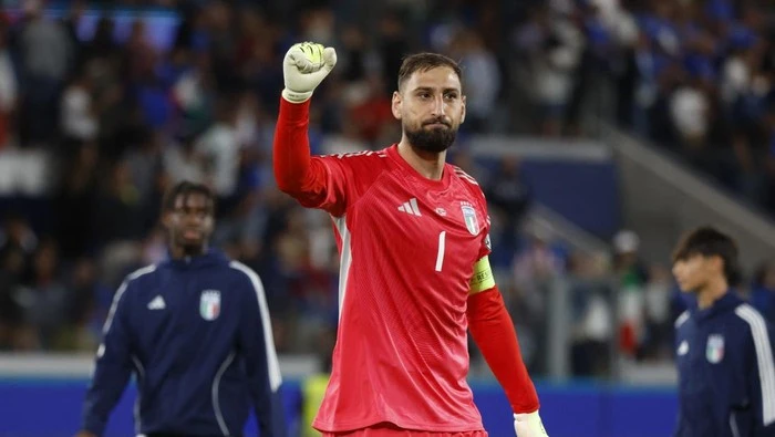 Guardiola Tak Akan Paksa Donnarumma Jadi seperti Ederson 