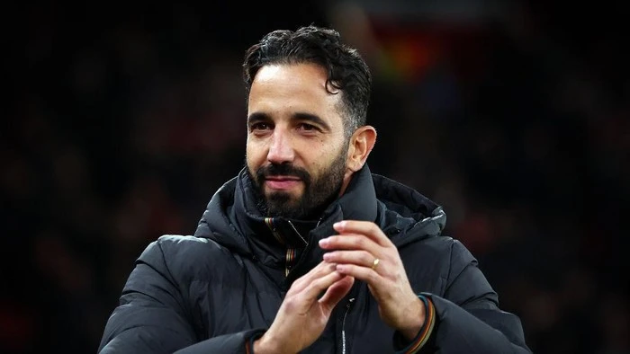 Bonnie Blue Goda Ruben Amorim, Tawarkan “Dukungan Khusus” untuk Pelatih MU