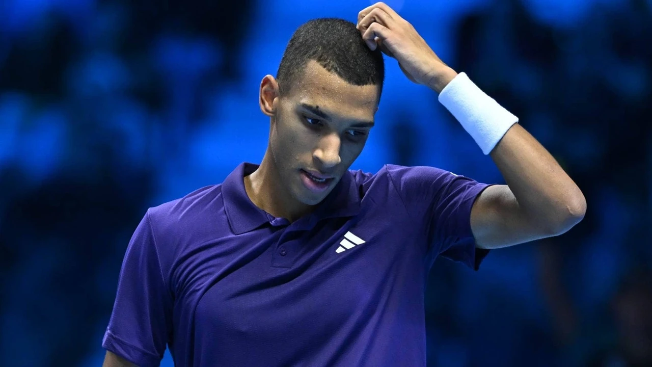 Felix Auger Aliassime Tak Pusingkan Cedera Usai Kekalahan Pertama Di Turin