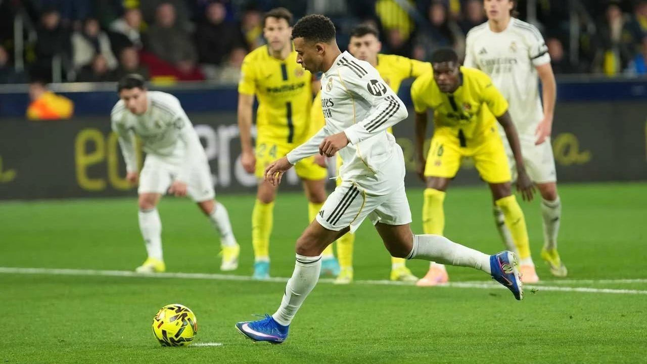 Momen Mbappe “Peragakan” Penalti Panenka Sempurna kepada Brahim Diaz